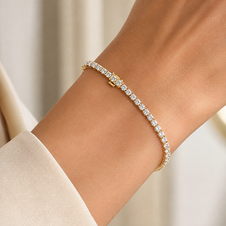 10kt White Gold Lab Grown Diamond Tennis Bracelet