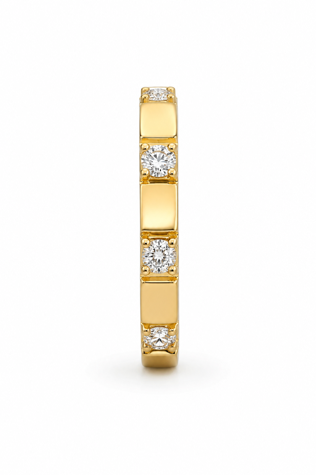 10kt Yellow Gold Maple Leaf Diamond Ring