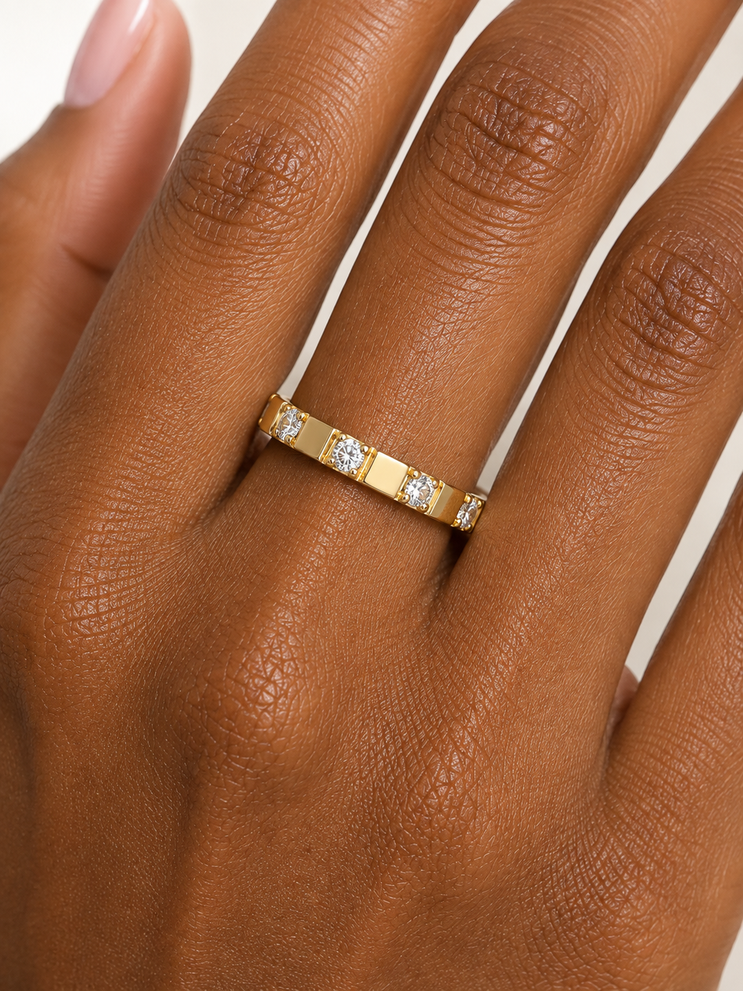 10kt Yellow Gold Maple Leaf Diamond Ring