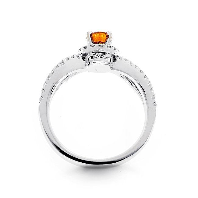 18kt Orange Diamond Ring
