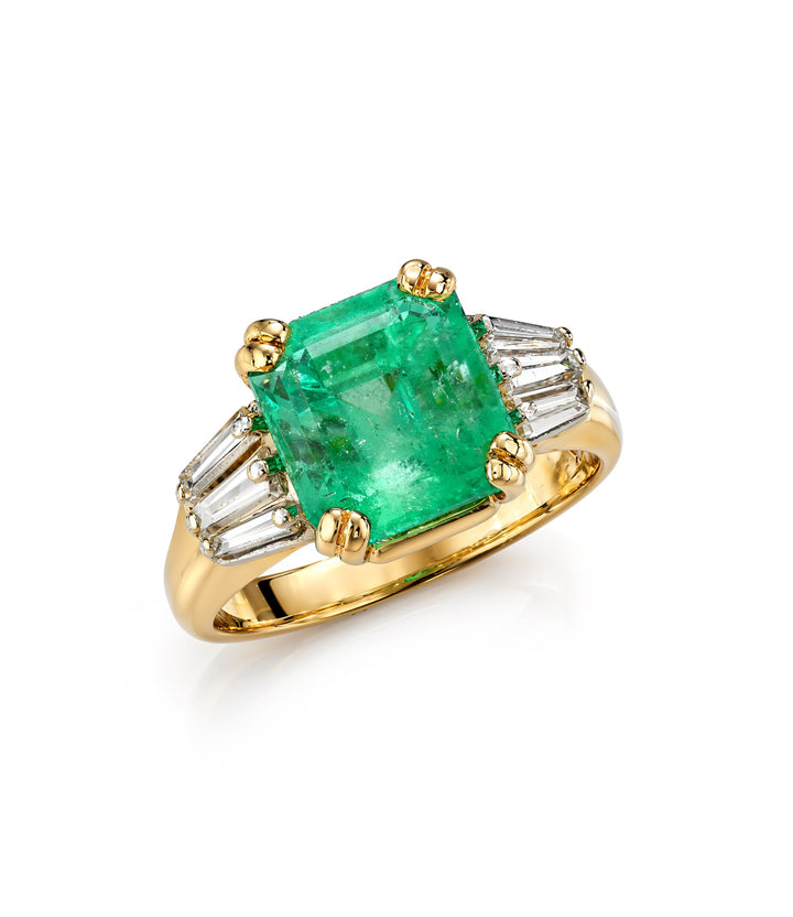 14kt Estate Emerald Diamond Ring