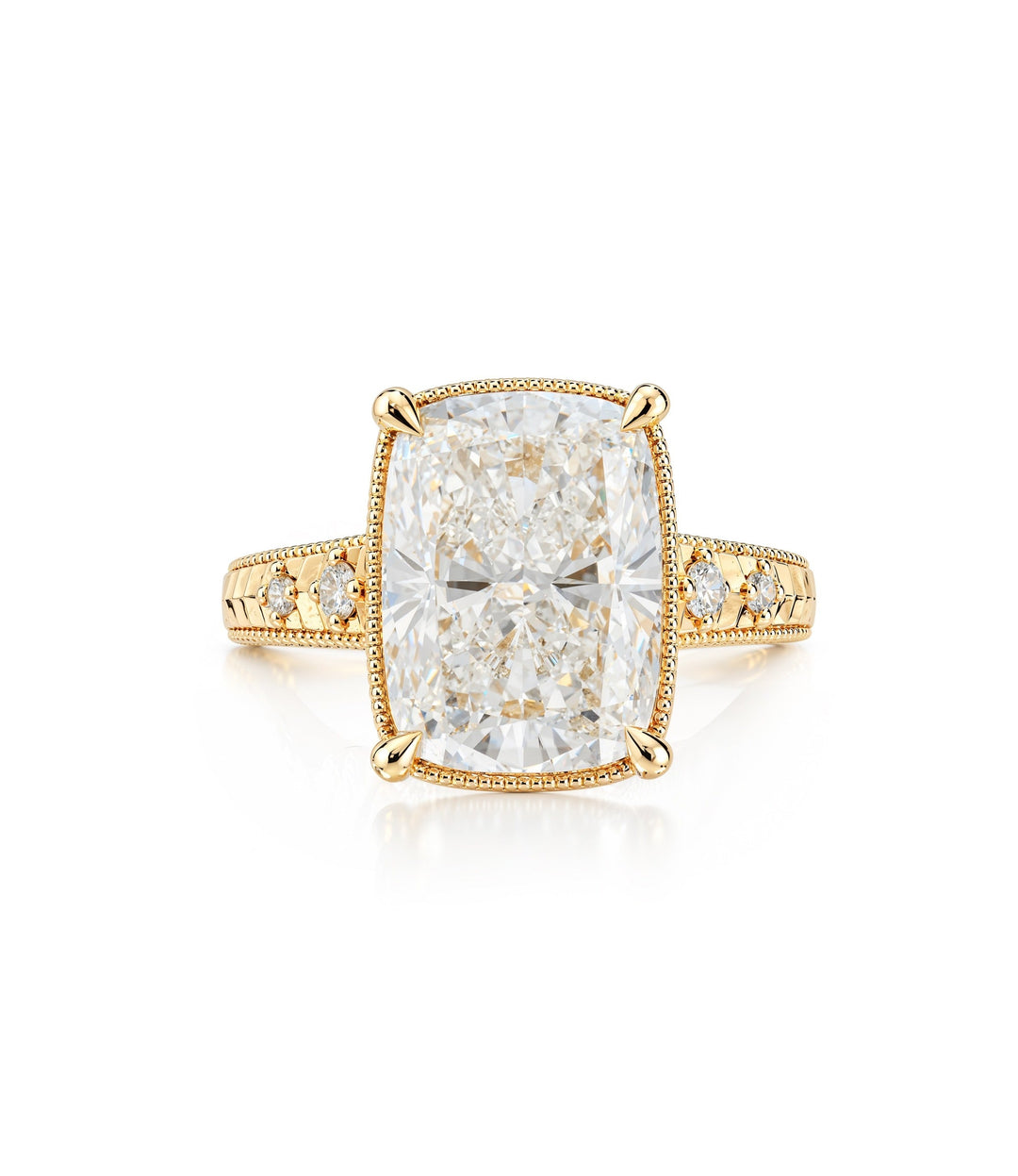 14kt Lab Grown Cushion Cut Diamond Ring