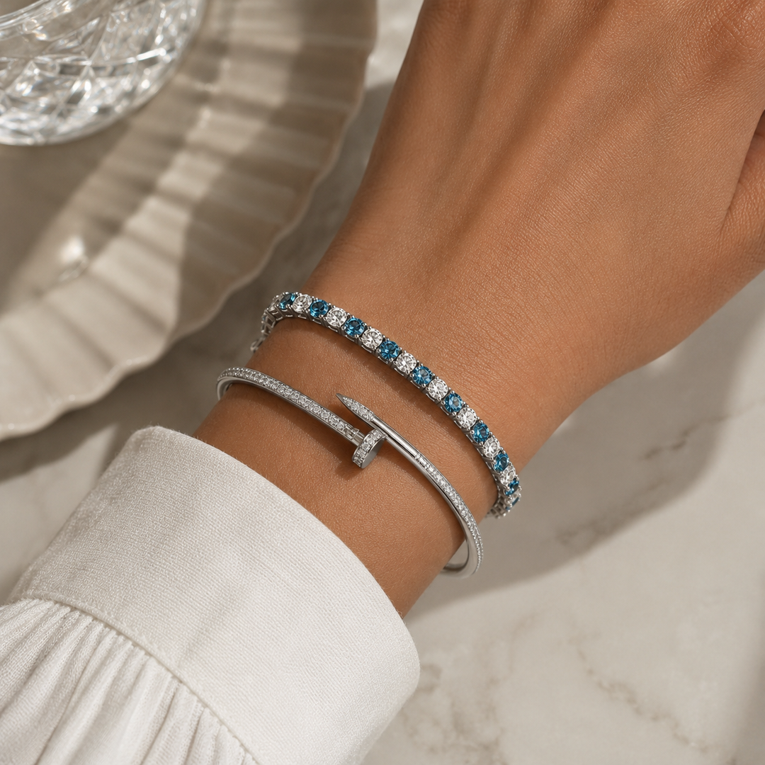 14kt White Gold Lab Grown Blue & White Diamond Bracelet