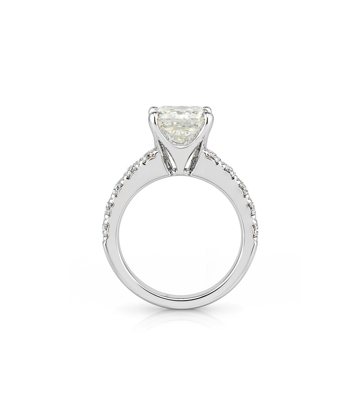 14kt White Gold Radiant Cut Diamond Ring