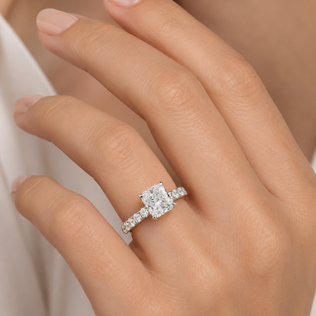 14kt White Gold Radiant Cut Diamond Ring