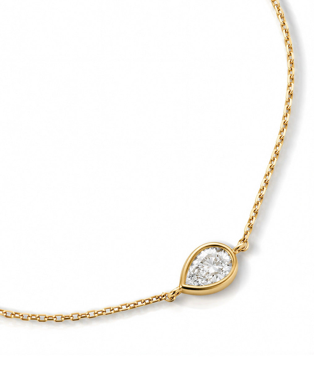 14kt Yellow Gold Lab Grown Bezel Set Pear Diamond Bracelet