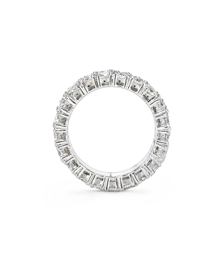 18kt Estate Diamond Eternity Ring