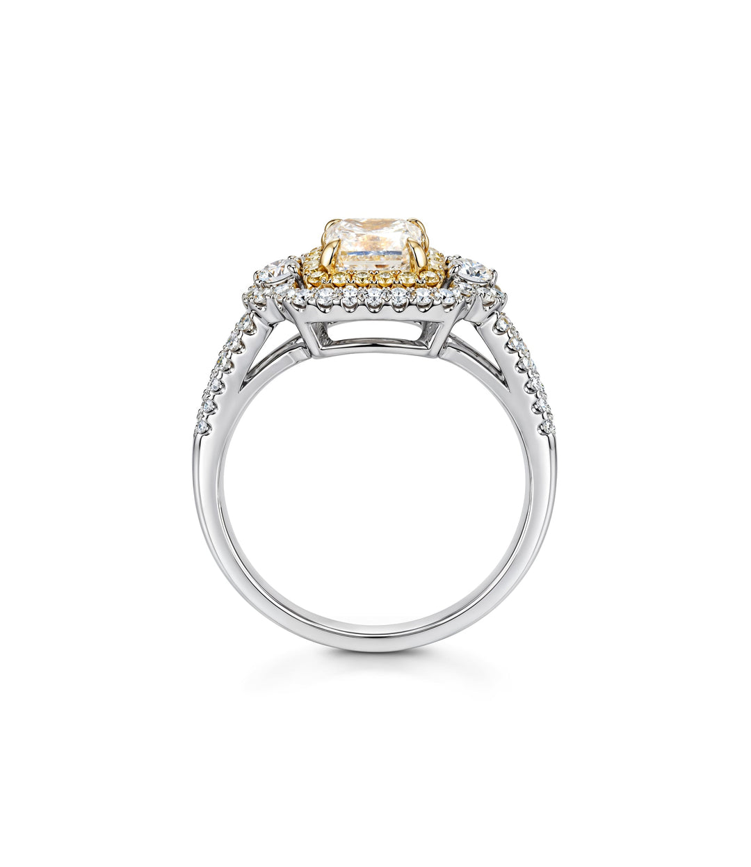 18kt Estate Two Tone Radiant Cut Diamond Ring
