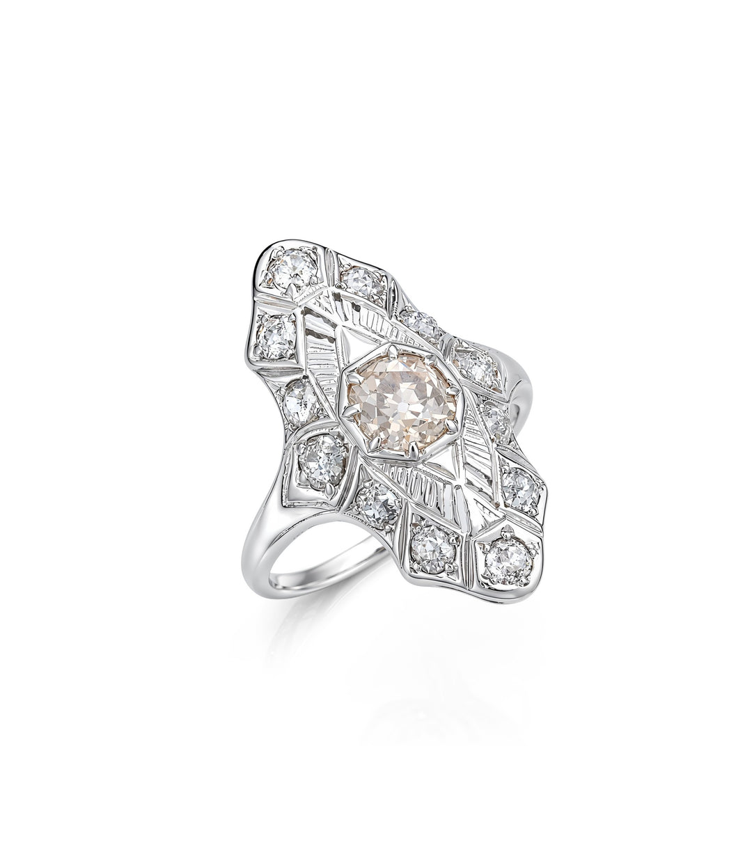 18kt Estate White Gold Diamond Ring