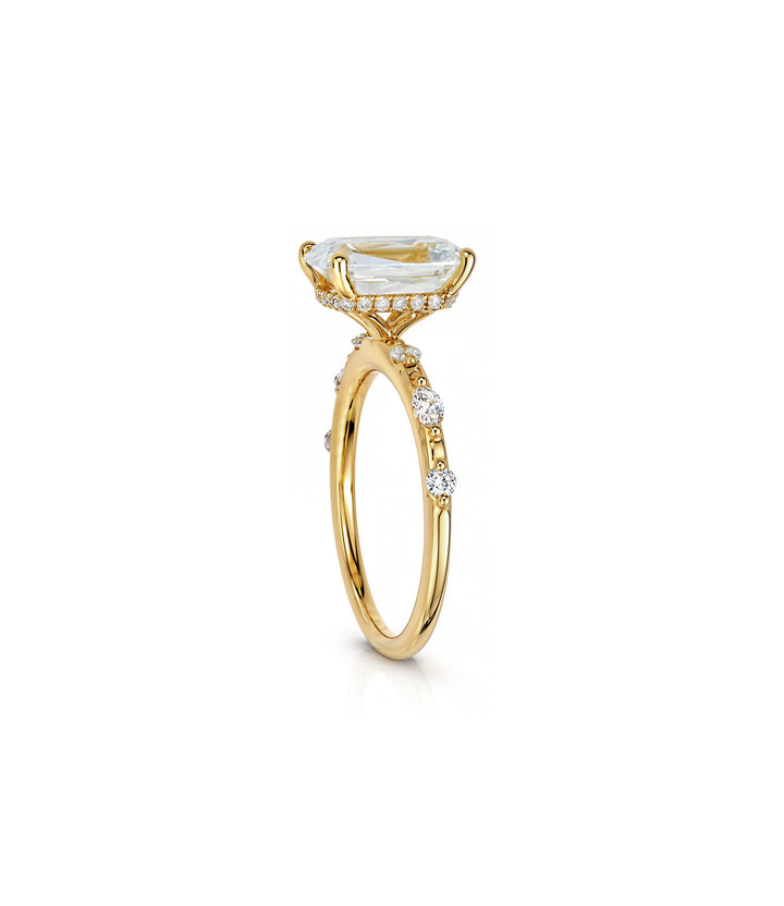 18kt Lab Grown Old Mine Cut Diamond Ring