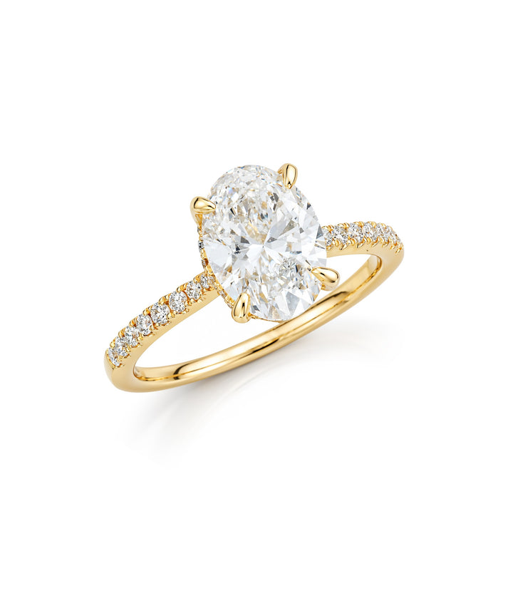18kt Oval Lab Grown Diamond Ring