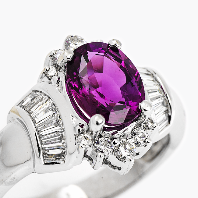 18kt Pink Sapphire Diamond Ring
