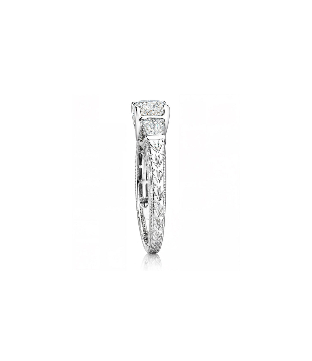 18kt White Gold Cushion Cut Diamond Engagement Ring