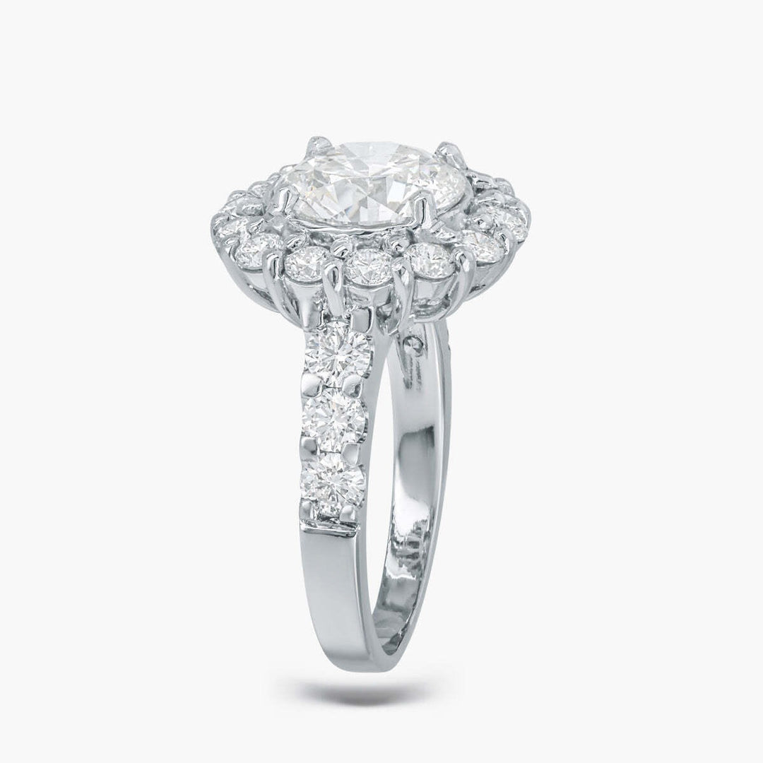 18kt White Gold Diamond Ring