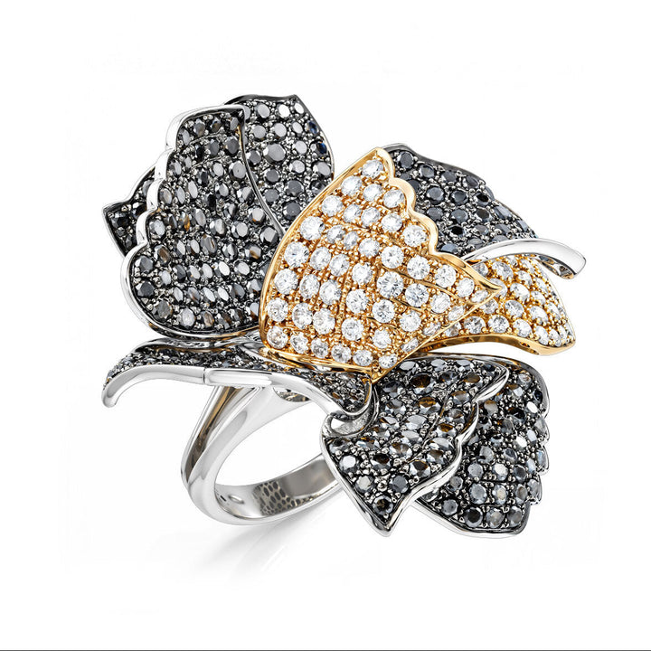 18kt Black Diamond Flower Ring