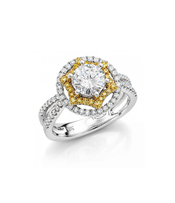 18kt White and Yellow Gold Diamond Ring