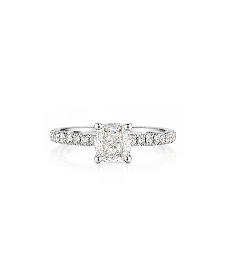 19kt White Gold Cushion Cut Diamond Ring