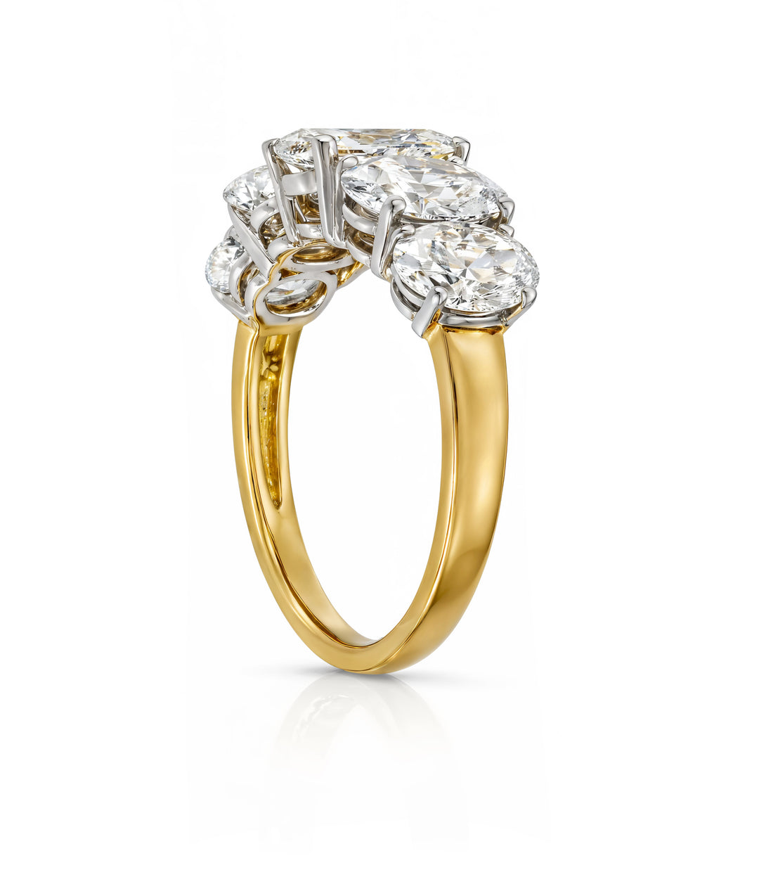 14kt Oval Lab Grown Diamond Band