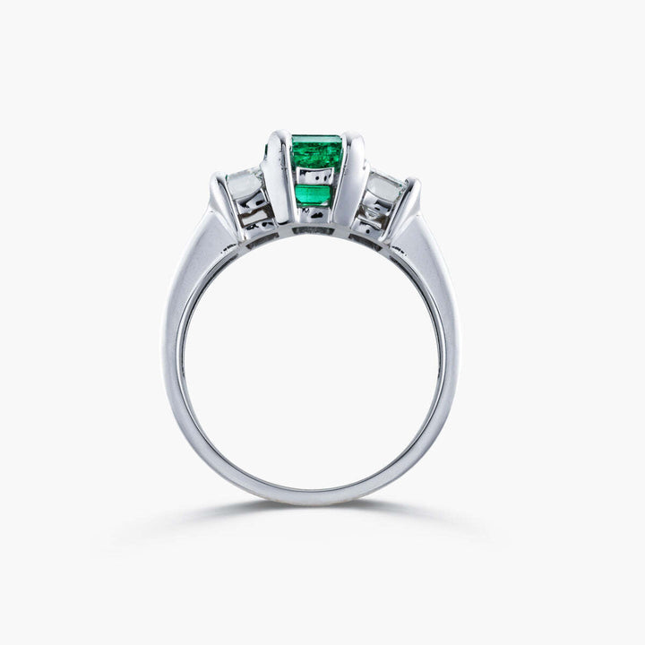 A. 14kt White Gold Emerald Diamond Ring