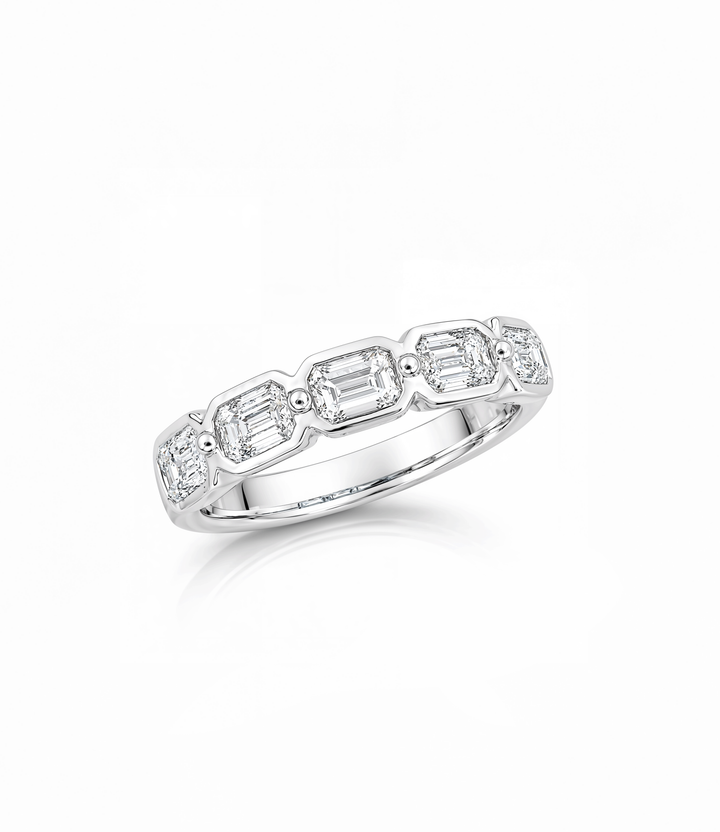 A. 14kt White Gold Lab Grown Diamond Band