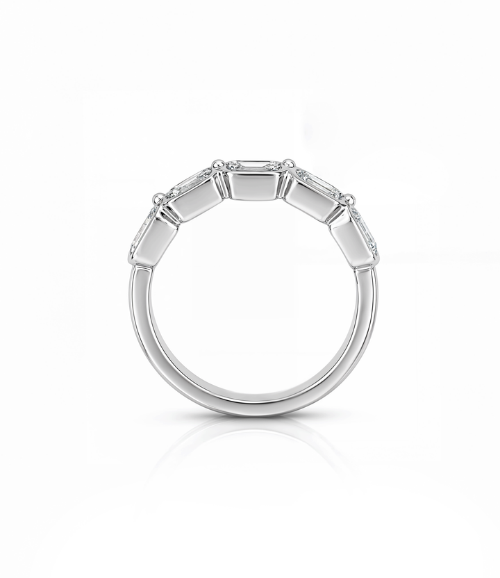 A. 14kt White Gold Lab Grown Diamond Band
