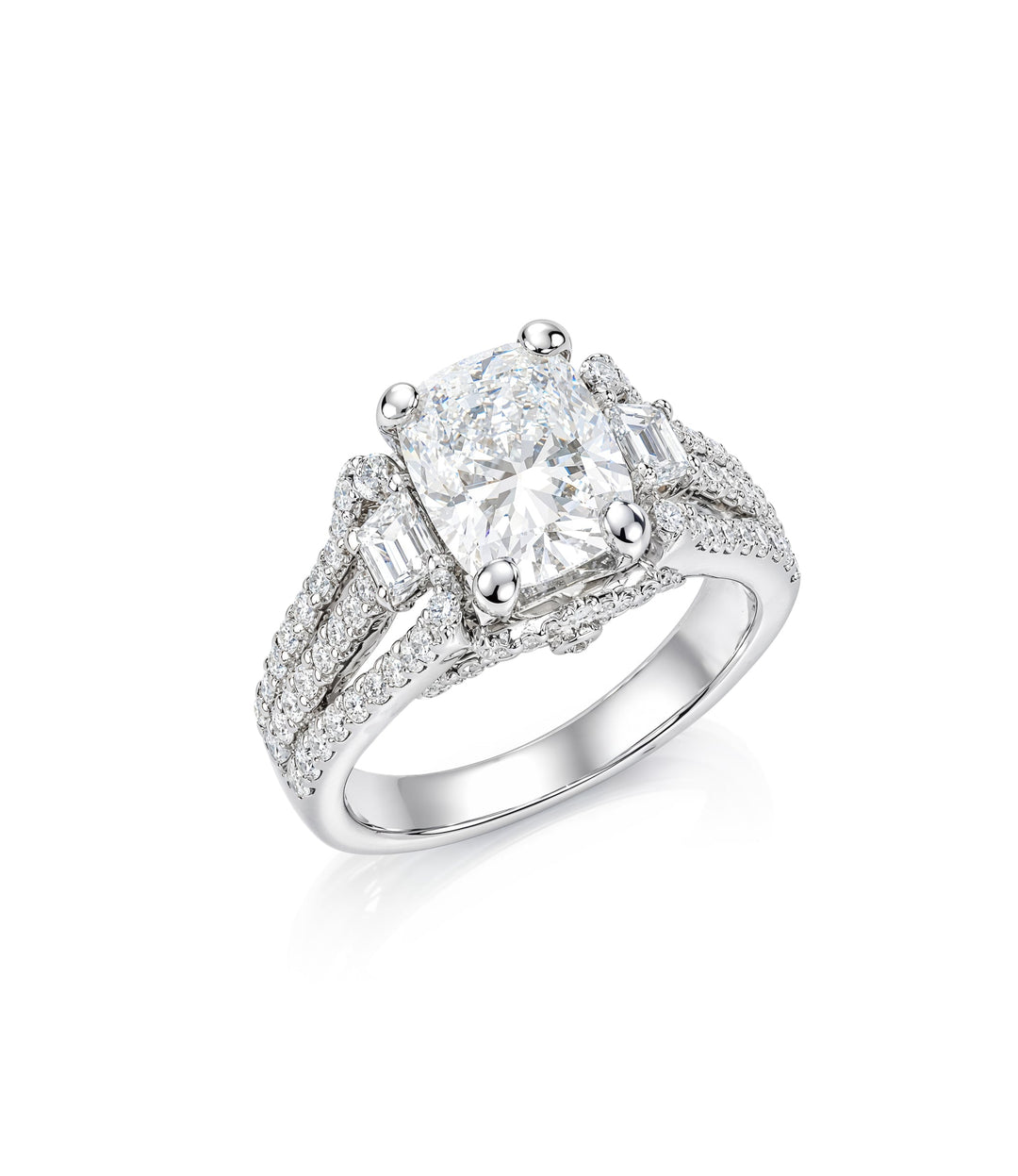 18kt White Gold Lab Grown Cushion Diamond Ring