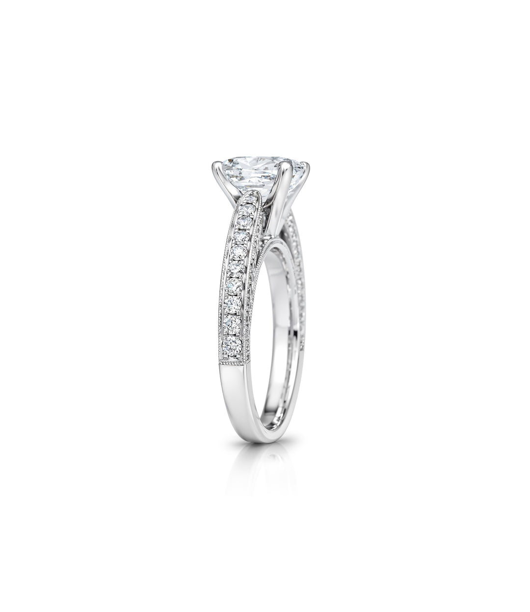 18kt White Gold Cushion Cut Diamond Ring
