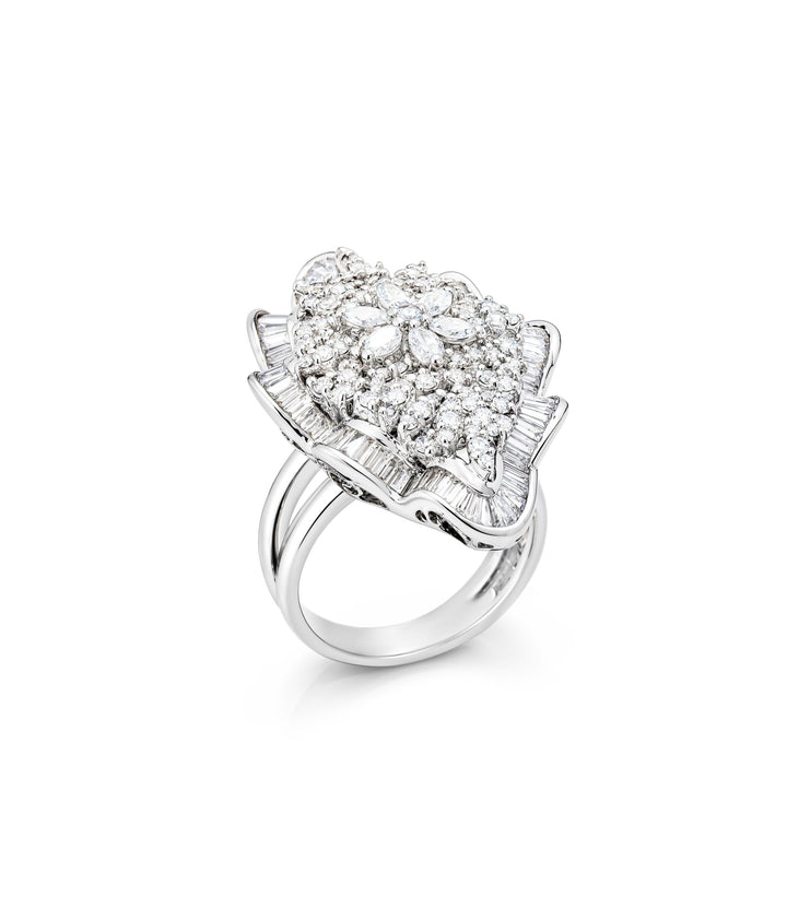 18kt White Gold Diamond Ring