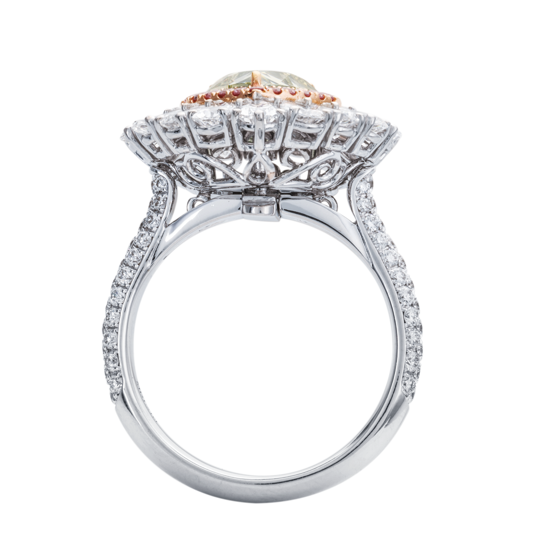 18kt White Gold Green Pink & White Diamond Ring