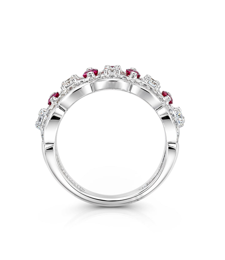 18kt White Gold Ruby Diamond Ring