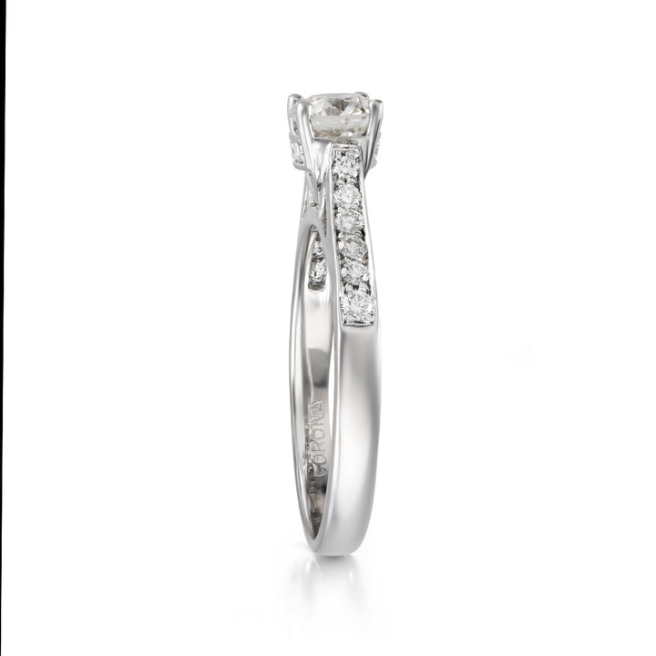 A. 18kt Maple Leaf Diamond Ring