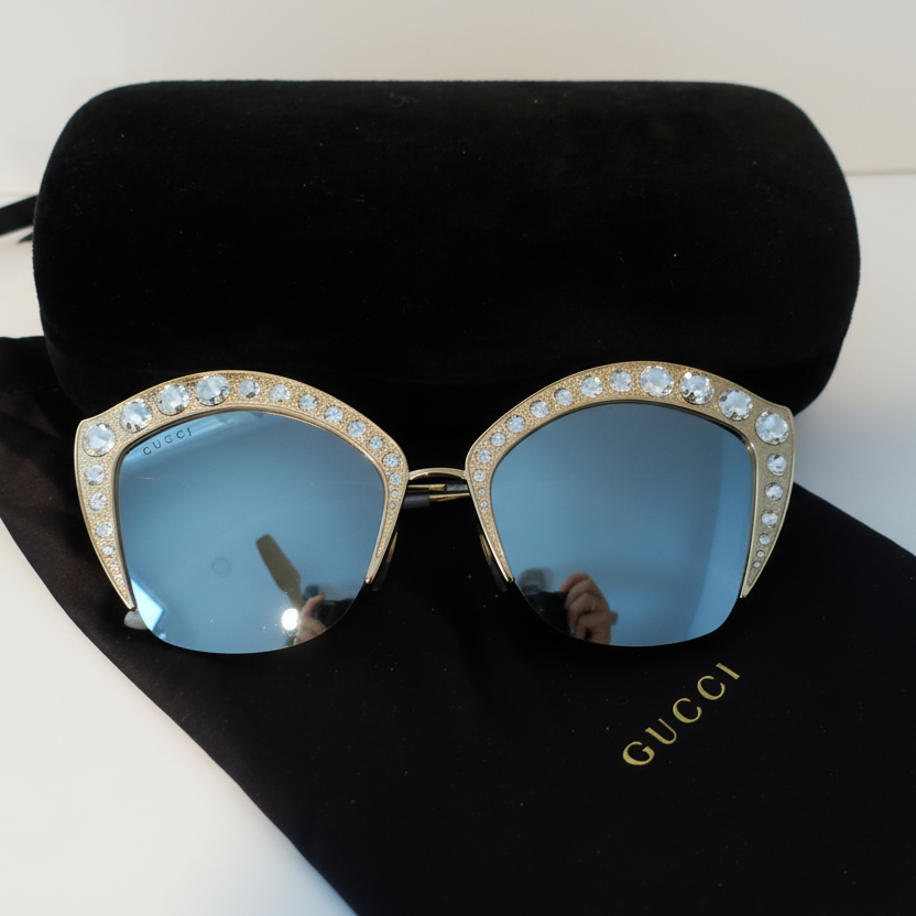 Hollywood Forever Sunglasses with Case