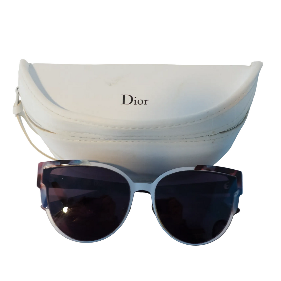 Wildly Sunglasses with Case