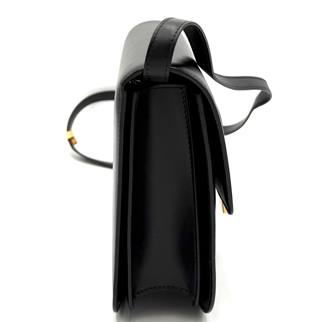 Classic Box Flap Medium Calfskin Leather Bag