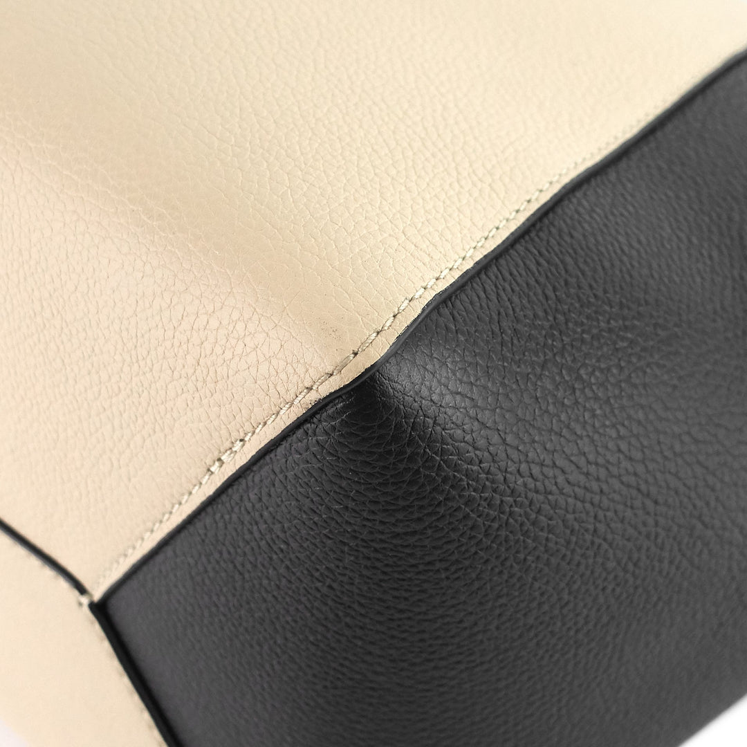 lockme cabas calfskin leather tote bag