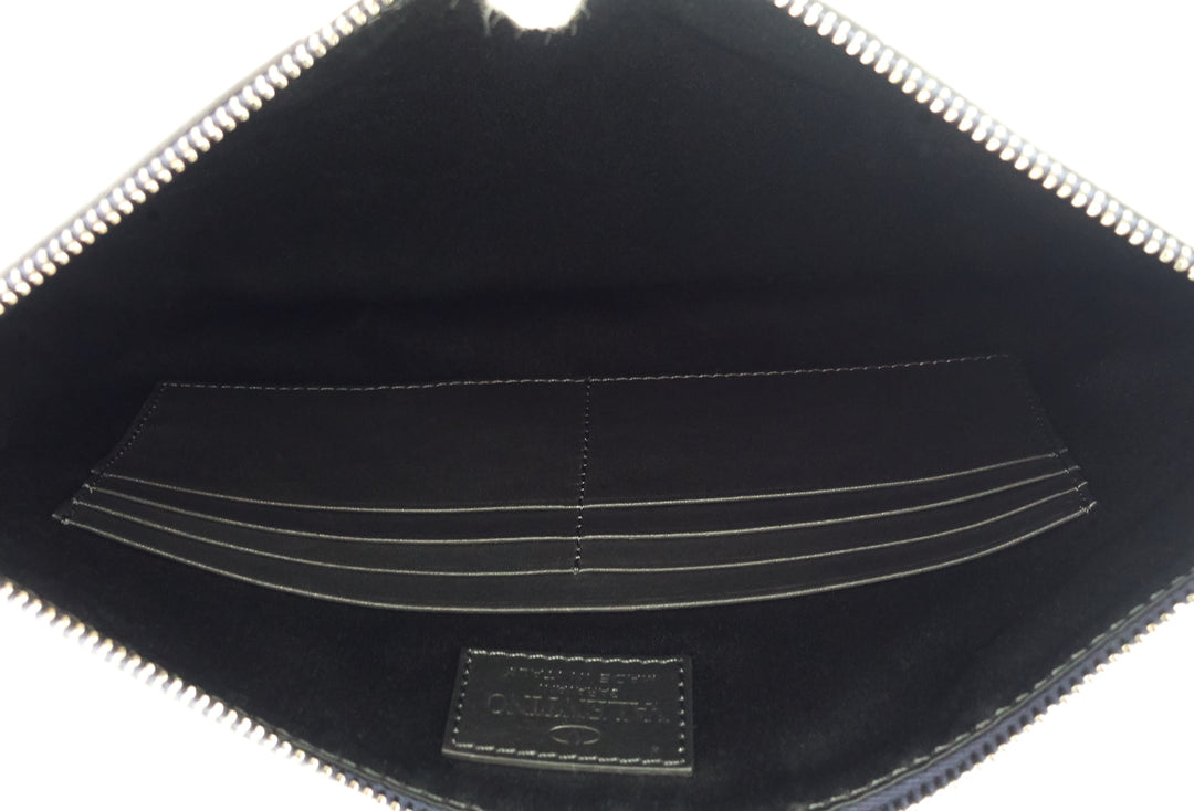 Rockstud Calfskin Leather Clutch Bag