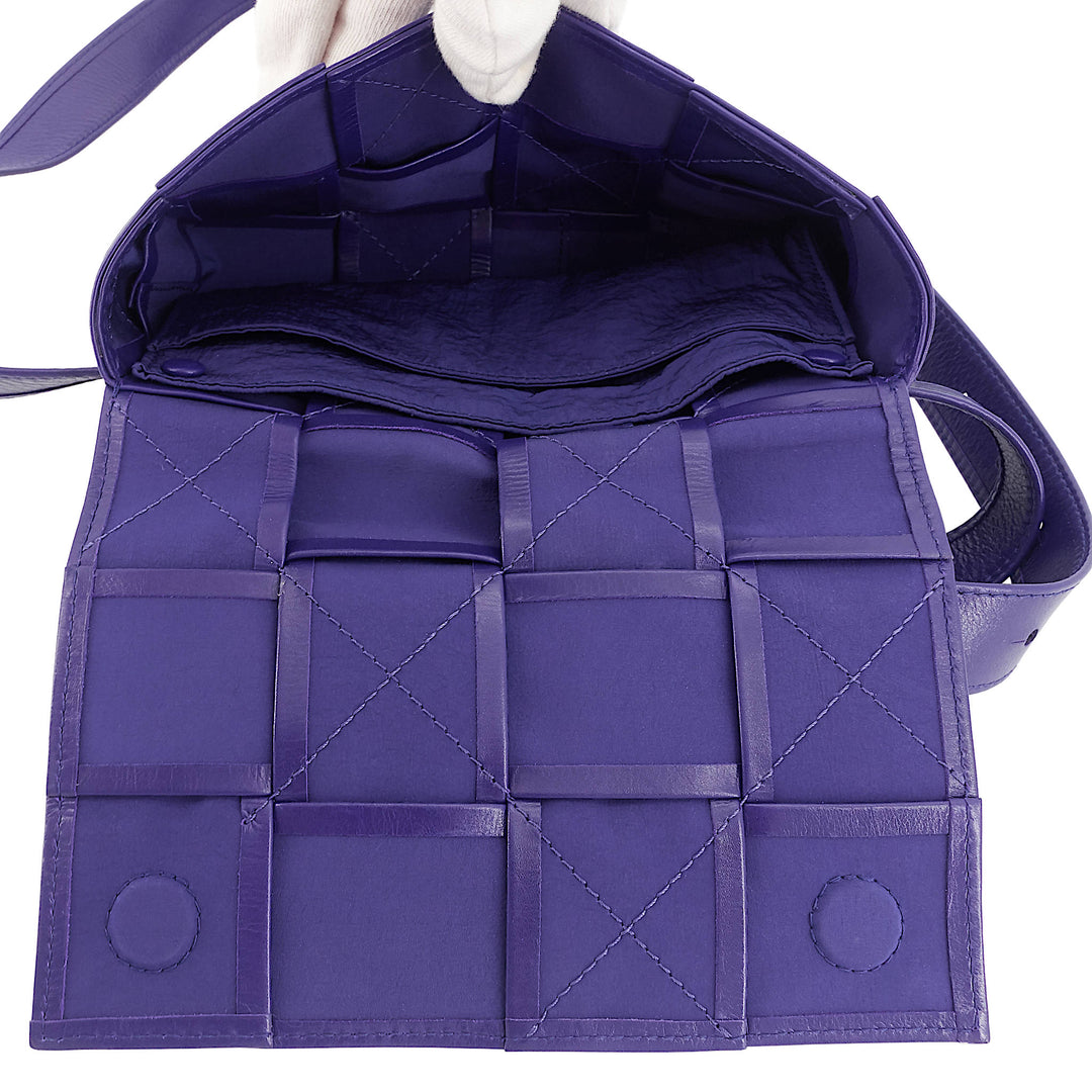 Maxi Intrecciato Leather Cassette Belt Bag