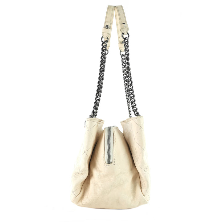 chic small matelassé caviar leather tote bag