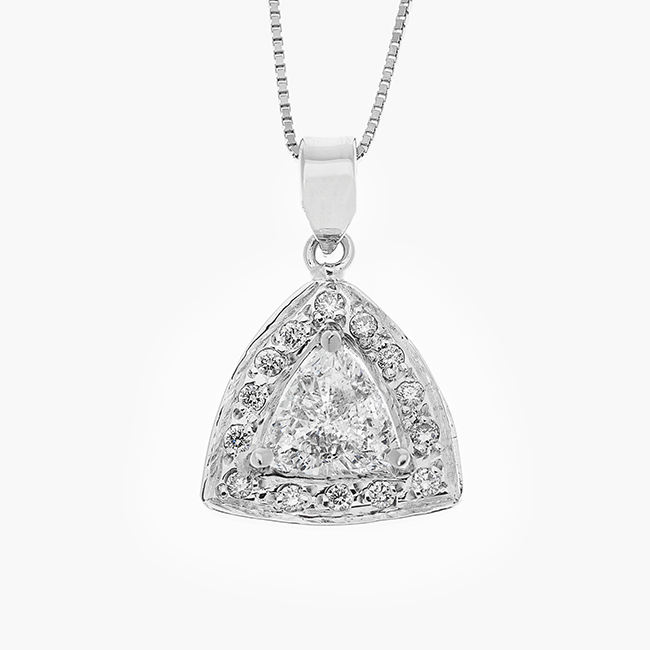 https://corsproxy.io/?url=https://www.barrysjewellers.com/media/catalog/product/8/2/82606_mar7589_copy_1_1.png