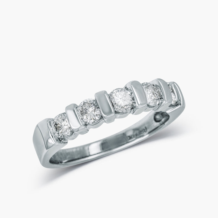 https://corsproxy.io/?url=https://www.barrysjewellers.com/media/catalog/product/4/8/48740-1_1.jpg