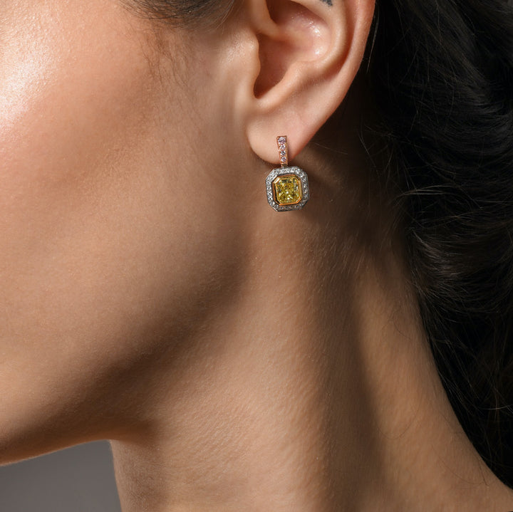 https://corsproxy.io/?url=https://www.barrysjewellers.com/media/catalog/product/e/a/earringgs_1.jpg