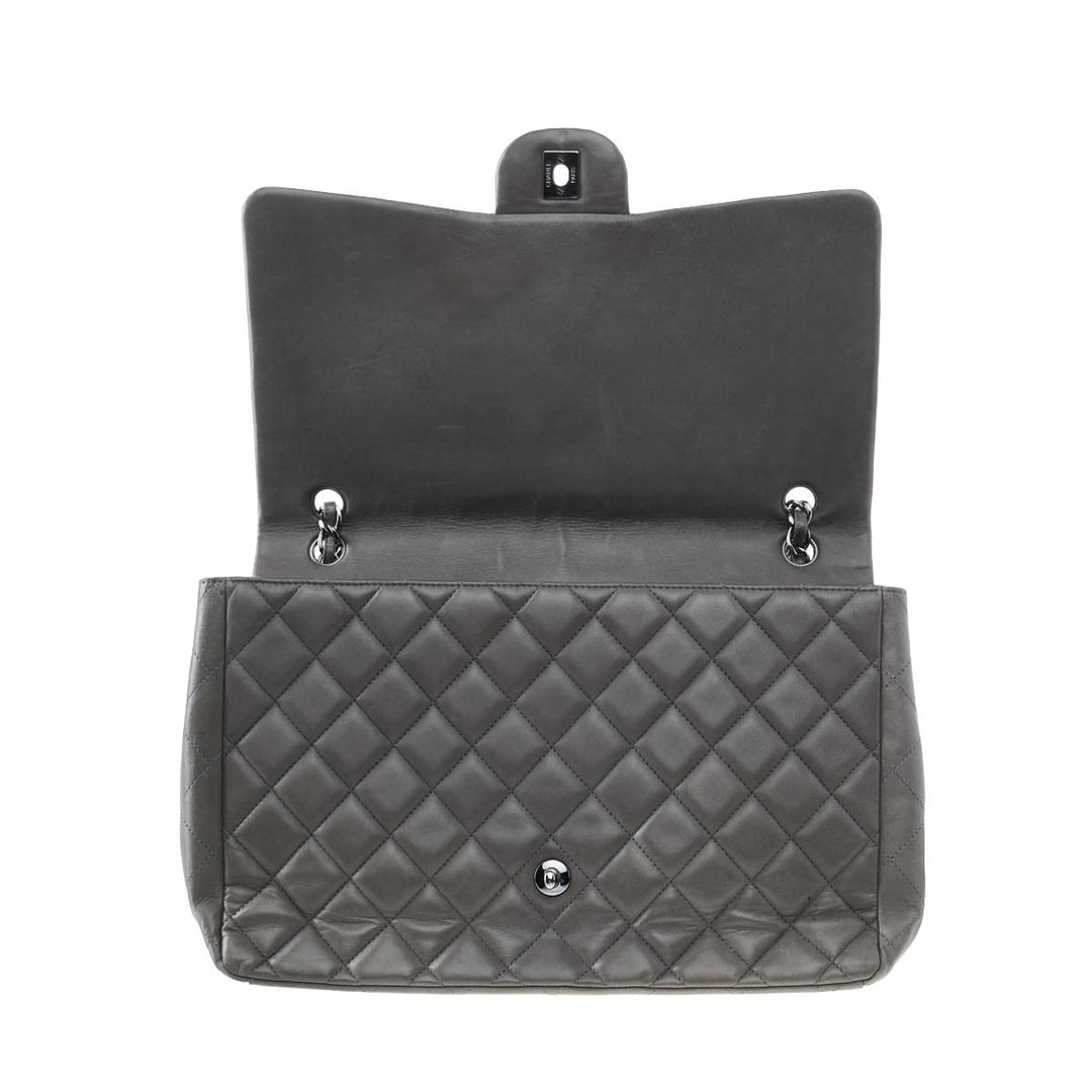 https://corsproxy.io/?url=https://www.barrysjewellers.com/media/catalog/product/8/_/8_4.jpg