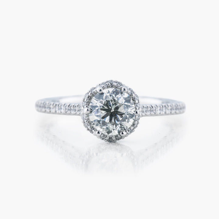 https://corsproxy.io/?url=https://www.barrysjewellers.com/media/catalog/product/8/3/83072-4_1.jpg