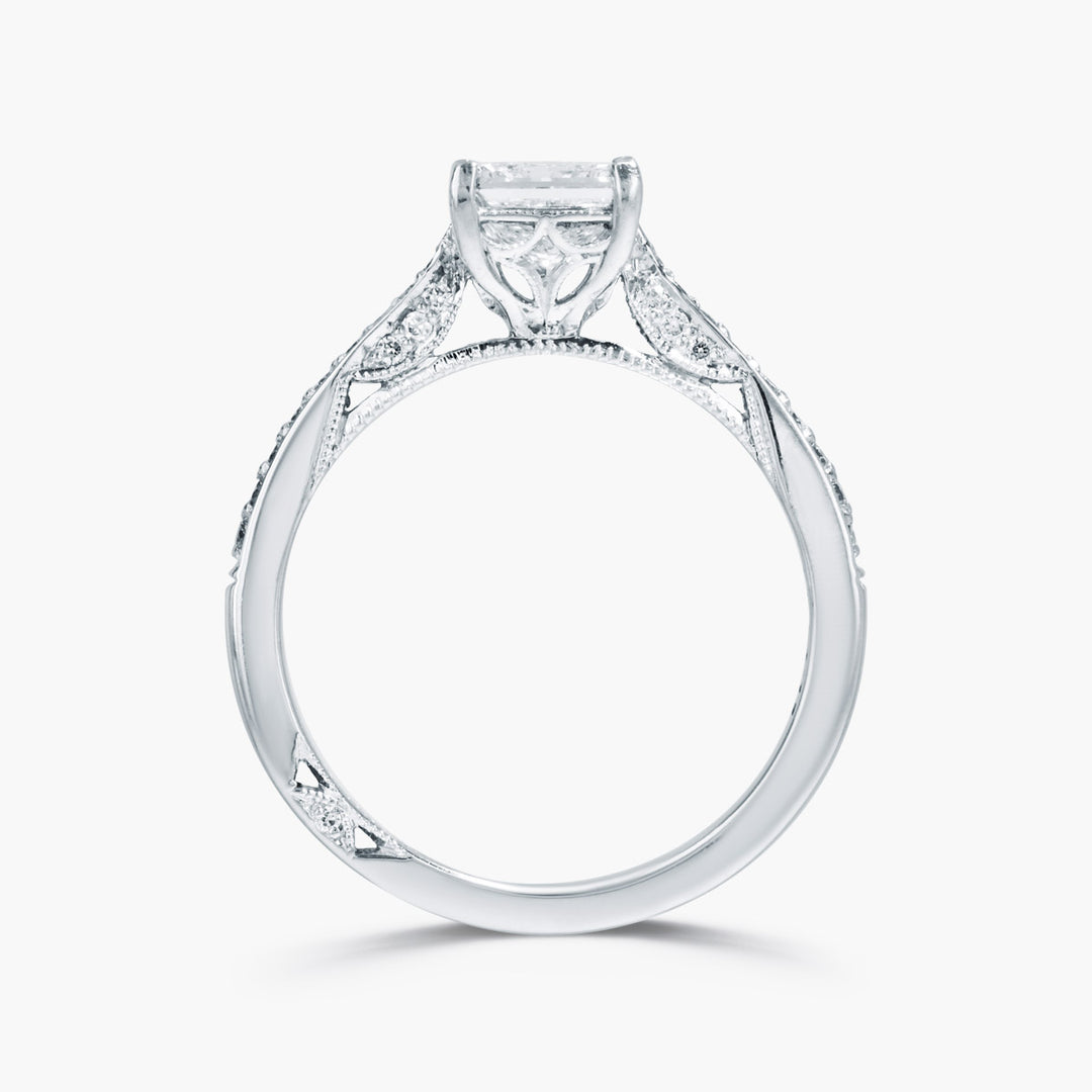 https://corsproxy.io/?url=https://www.barrysjewellers.com/media/catalog/product/7/7/77154-4_1.jpg