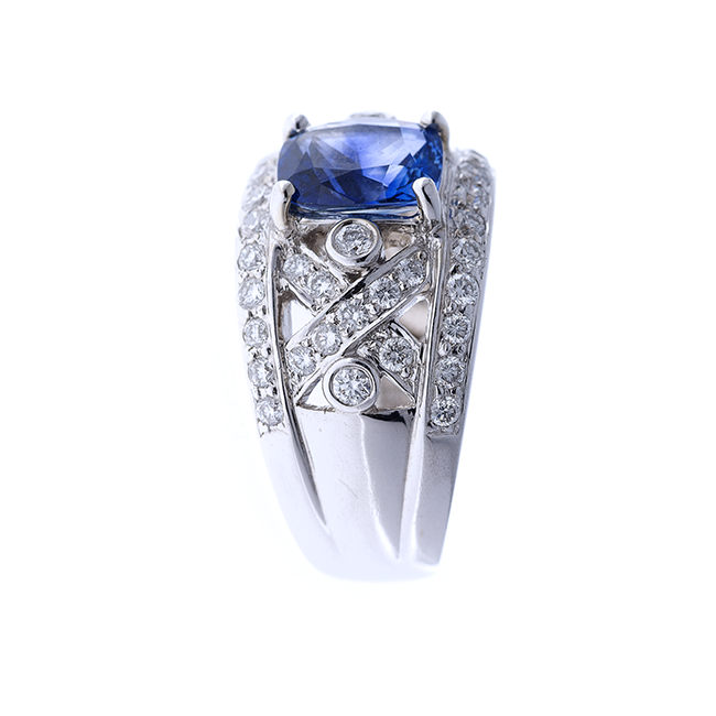 https://corsproxy.io/?url=https://www.barrysjewellers.com/media/catalog/product/_/m/_mar2000_1_2.png