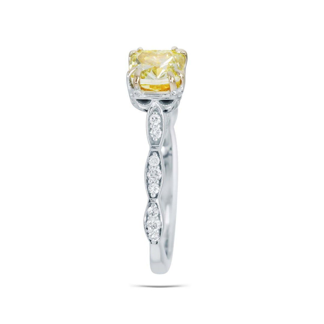 https://corsproxy.io/?url=https://www.barrysjewellers.com/media/catalog/product/9/4/94307er_3.jpg