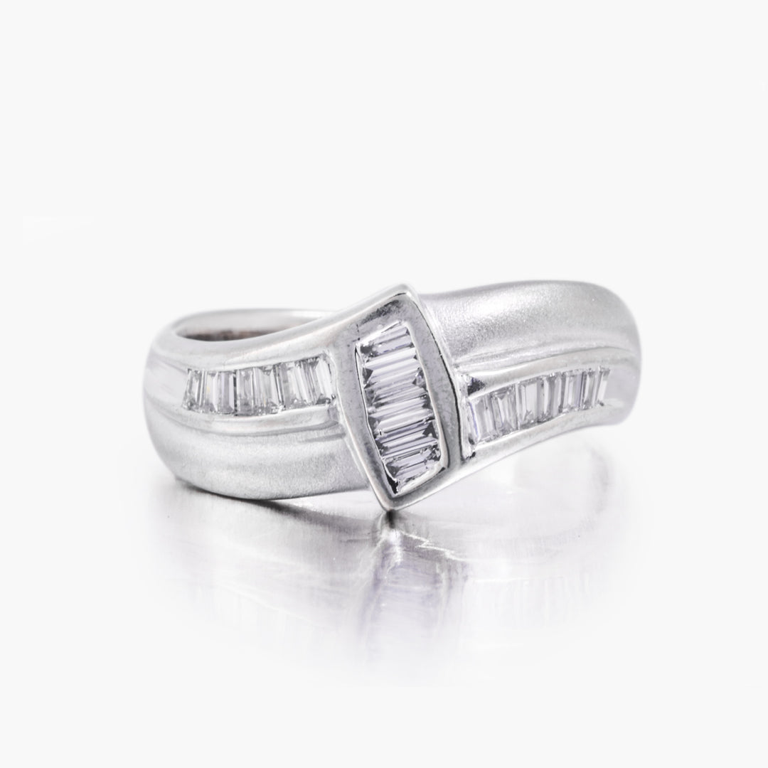 https://corsproxy.io/?url=https://www.barrysjewellers.com/media/catalog/product/7/5/75197-4_1.jpg