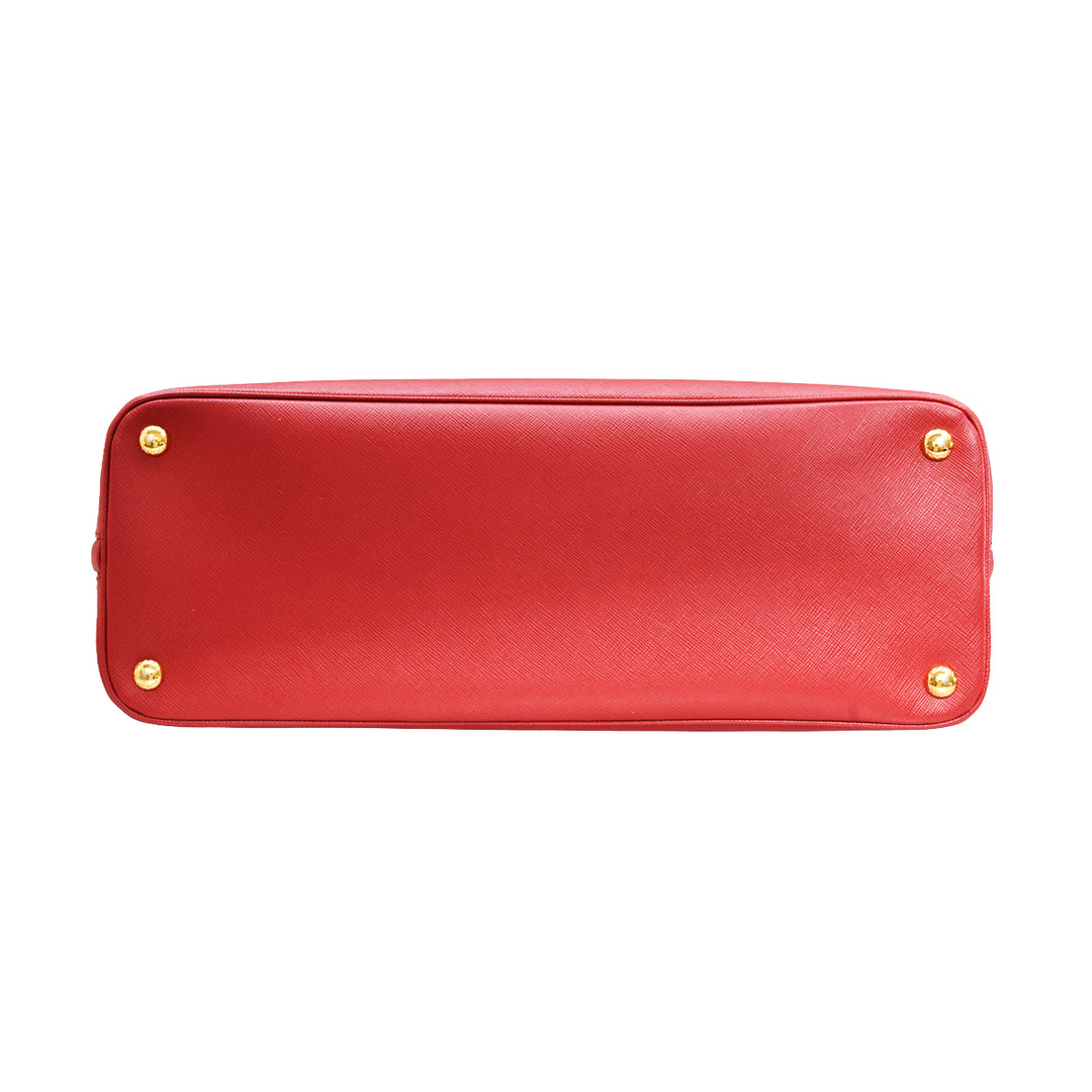 https://corsproxy.io/?url=https://www.barrysjewellers.com/media/catalog/product/b/a/barrysjewellers__pb1004_6.jpg
