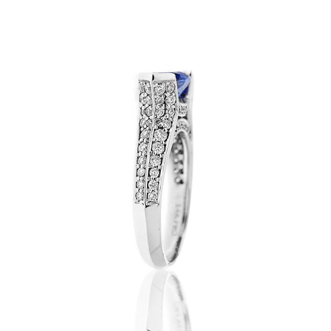 https://corsproxy.io/?url=https://www.barrysjewellers.com/media/catalog/product/8/0/80970_mar9439_1_1.png