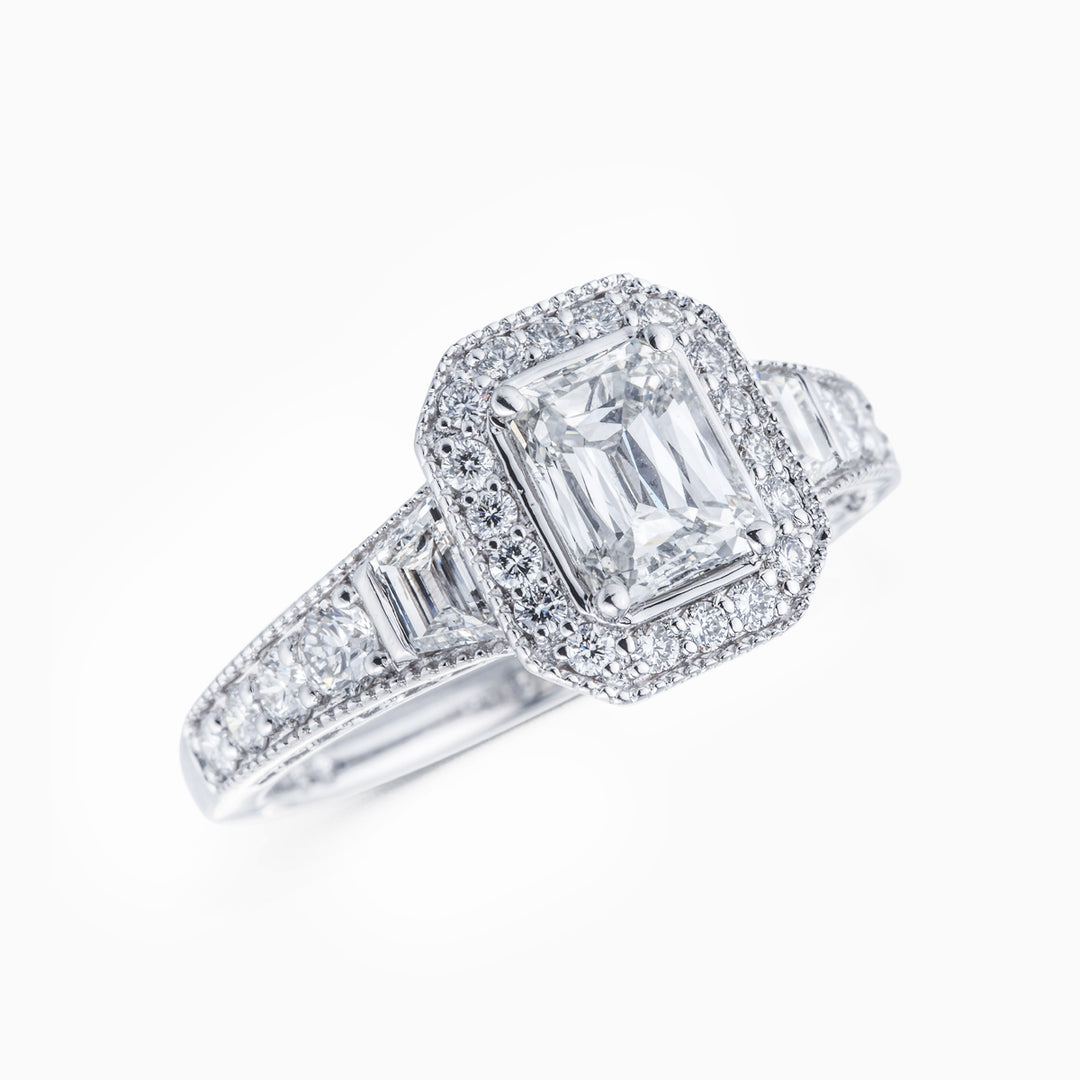 https://corsproxy.io/?url=https://www.barrysjewellers.com/media/catalog/product/7/9/79386-4_1.jpg